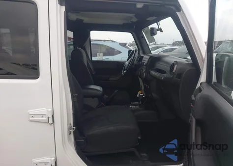 2016 Jeep Wrangler Unlimited Sport z USA, uszkodzony, nr VIN 1C4BJWDGXGL288408